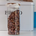 How do you store hazelnuts at home?